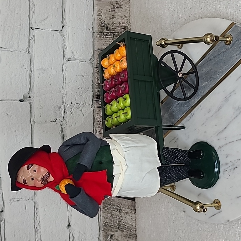 Byers' Choice Carolers Collectible 1999 Fruit Vendor with Fruit Cart Vintage